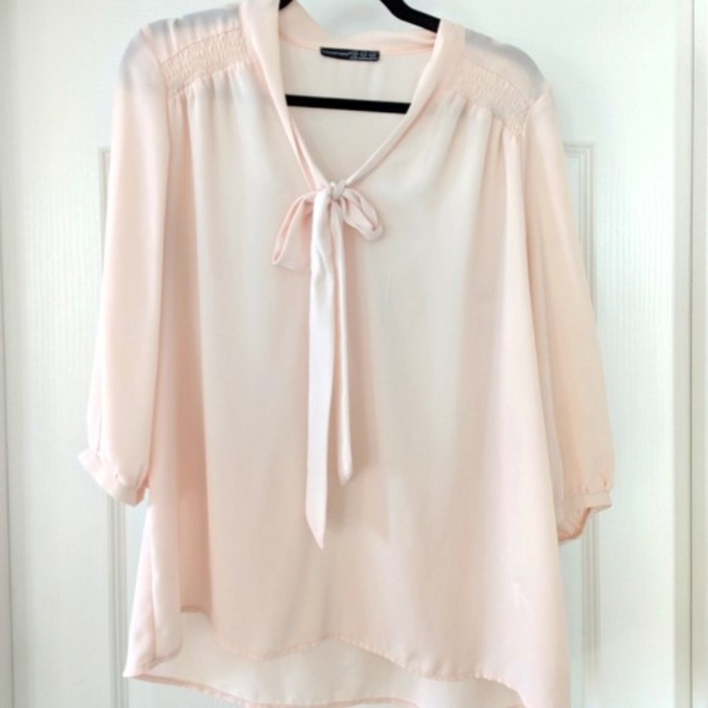 Women's Quarter Sleeve Blouse